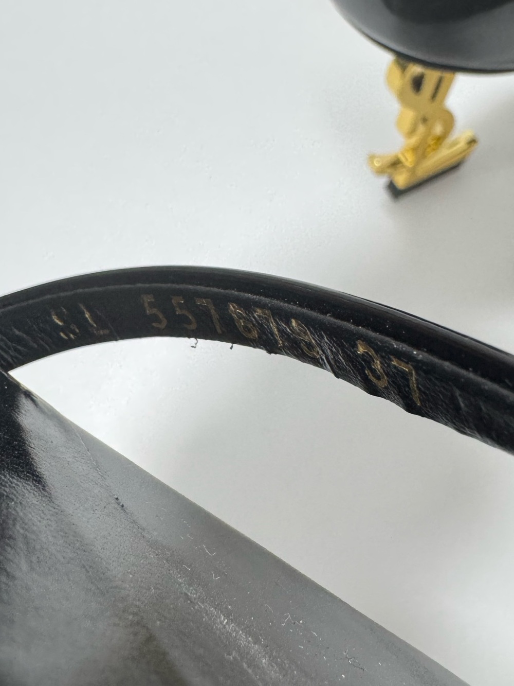 YSL Saint Laurent Opyum Sandals in Patent Leather Black Gold Size EU 37/US 7 - Picture 8 of 9